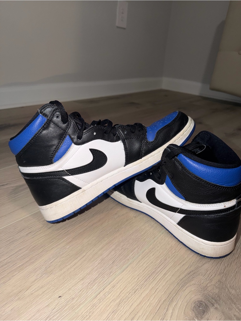 Nike Men’s High-Top Jordan 1 Royal Blue/Black/White